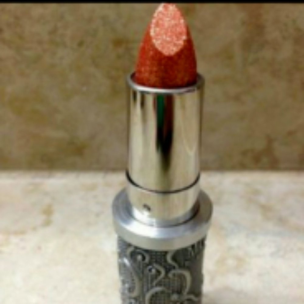 Models Prefer Collectible Lipstick Swarovski Crystal Elements CROWNING CORAL NEW